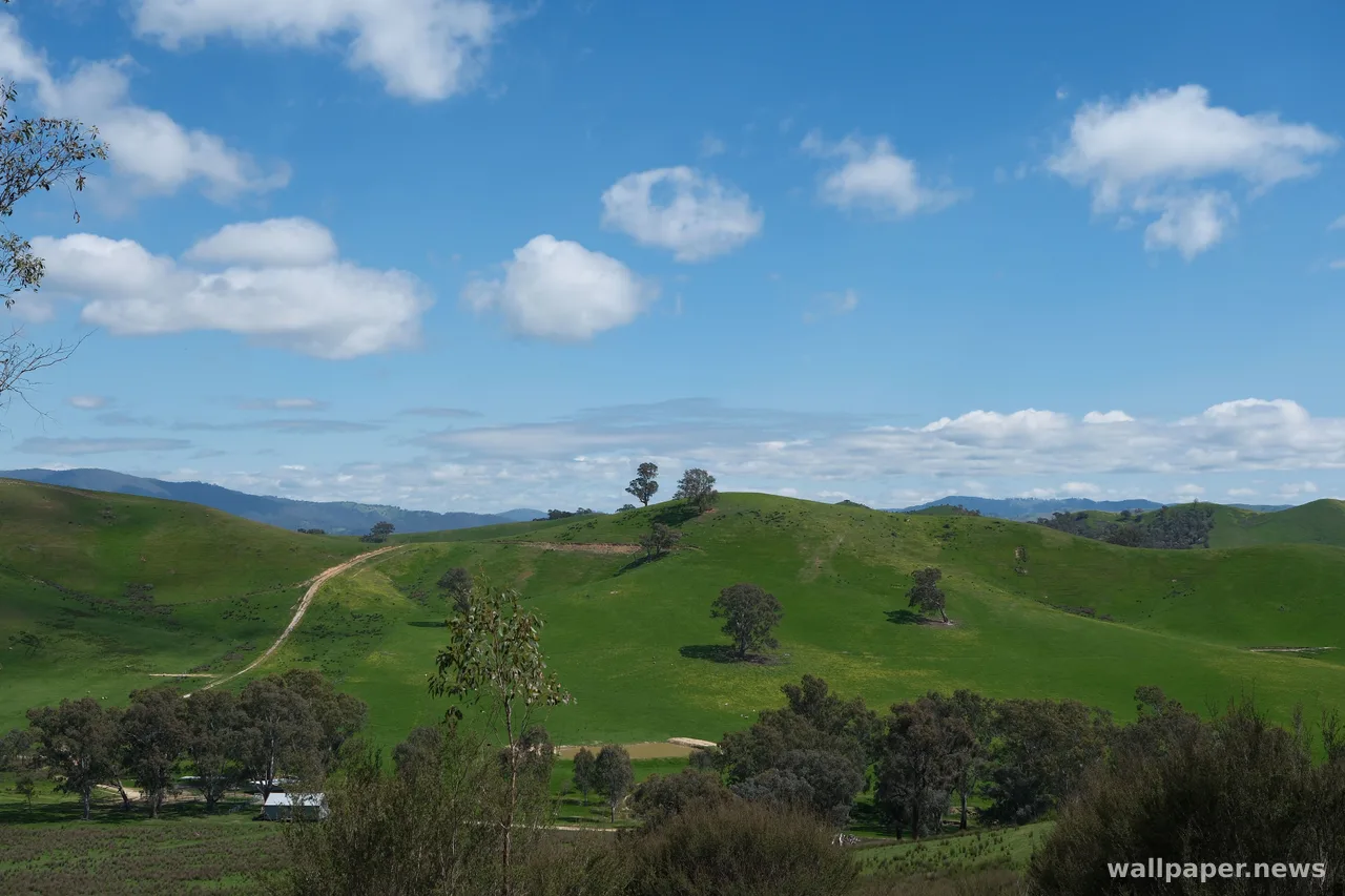 Green Hills 4K Wallpaper · nature · 3840×2560