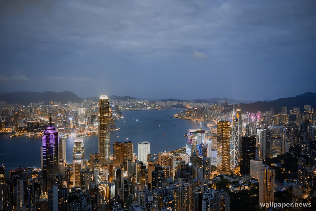 Hong Kong Night 4K Wallpaper · city · 3840×2560