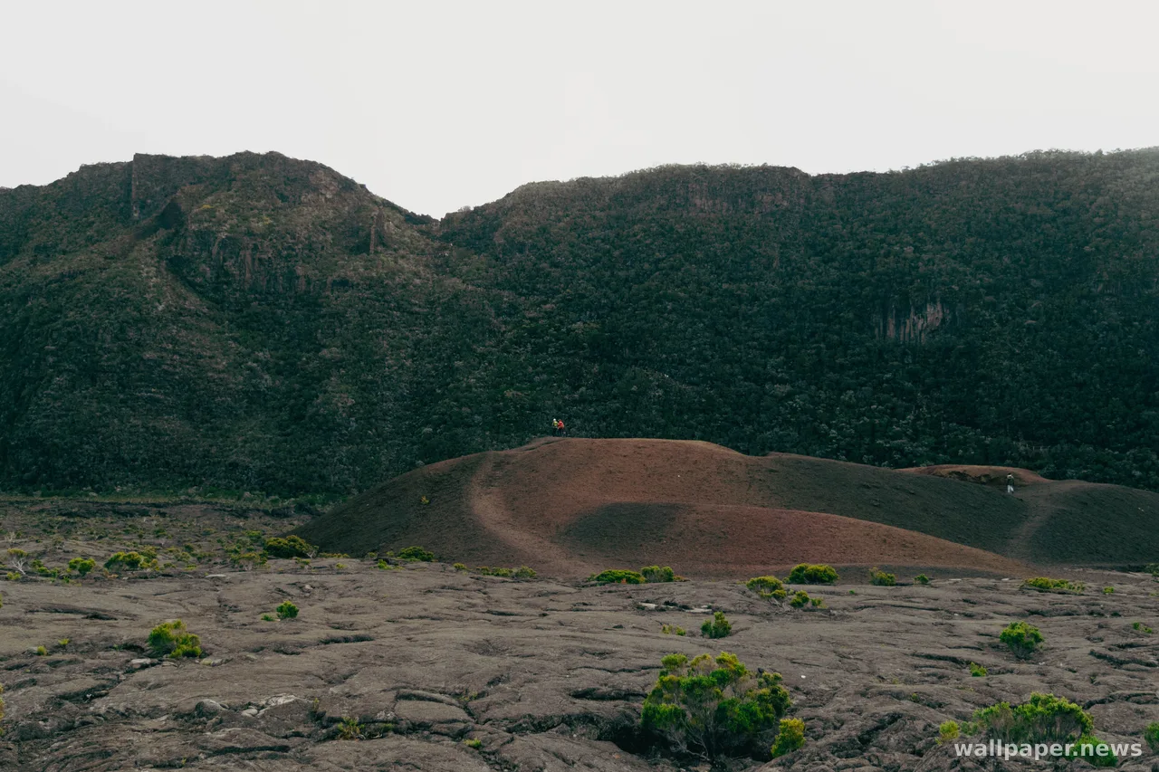 Volcano 4K Wallpaper · nature · 3840×2560