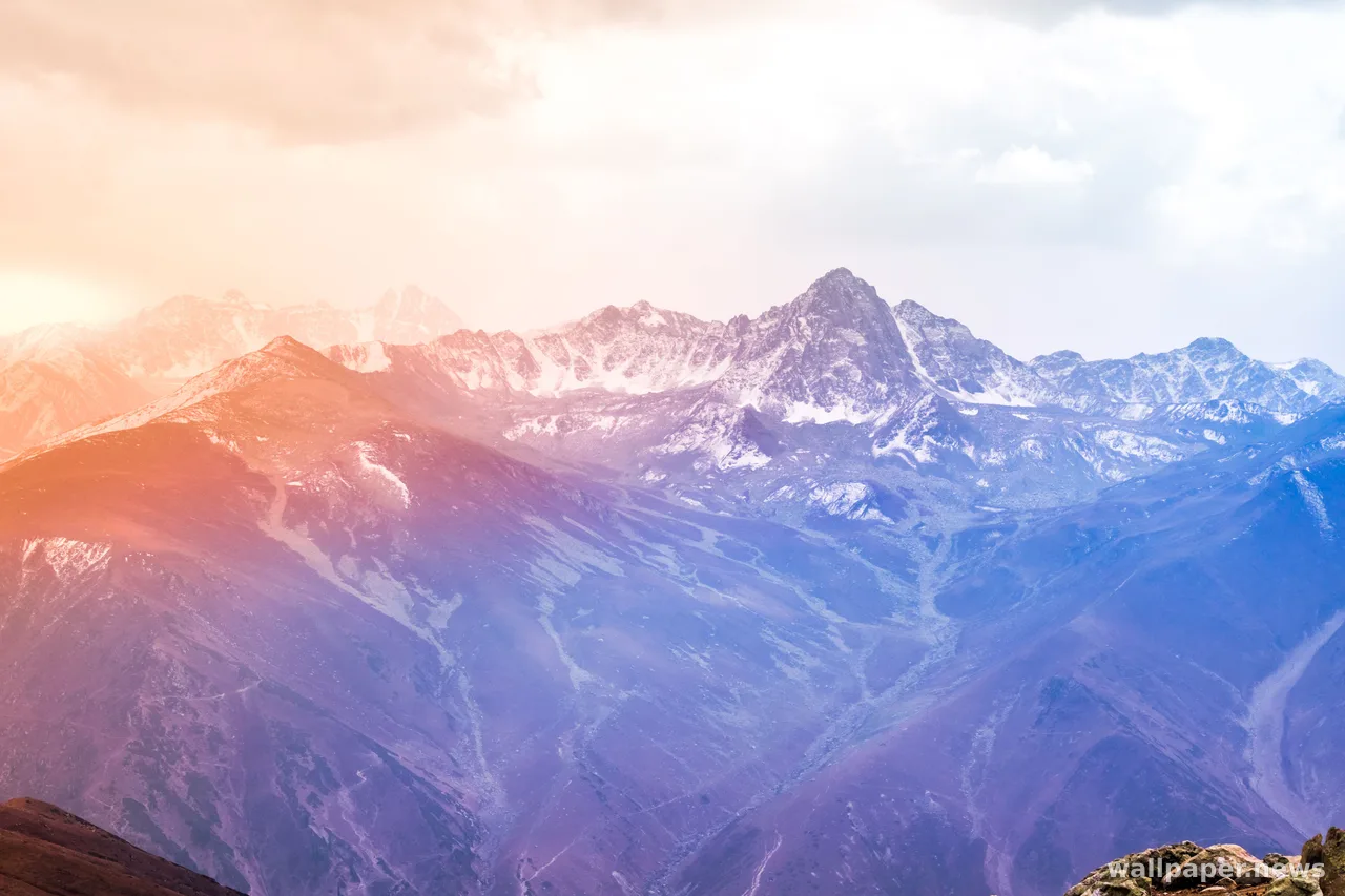 Snowy Mountain Peak 4K Wallpaper · mountains · 3840×2560