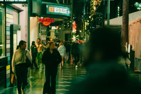 LA at Night 4K Wallpaper · city · 3840×2560