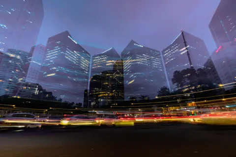 Los Angeles bij Nacht 4K-achtergrond · city · 3840×2560