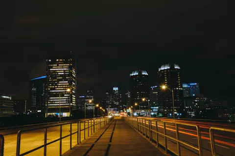 LA at Night 4K Wallpaper · city · 3840×2560