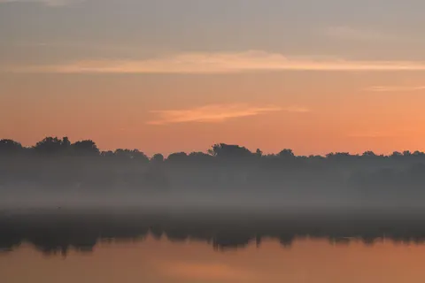 Misty Mountain Lake 4K Wallpaper · nature · 3840×2560
