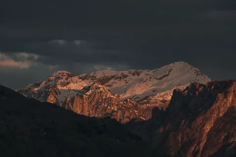 Hình nền Dãy Núi 4K · mountains · 3840×2560