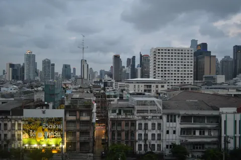 والپیپر خط آسمان بانکوک با کیفیت 4K · city · 3840×2553