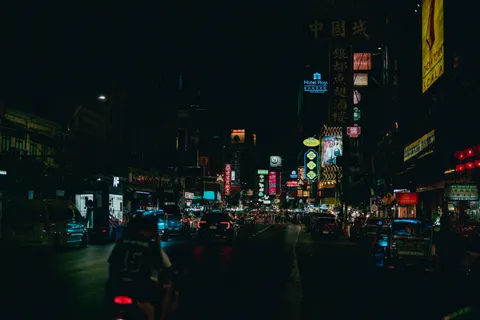 Bangkoks Skyline 4K Hintergrundbild · city · 3840×2560