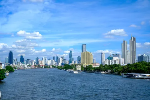 Wallpaper Cakrawala Bangkok 4K · city · 3840×2560
