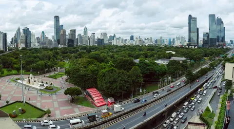 Bangkok Skyline 4K Wallpaper · city · 3840×2117