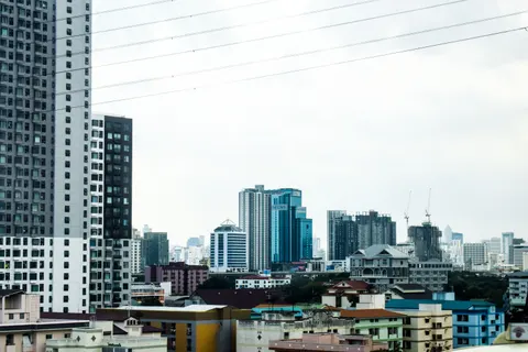 Wallpaper Cakrawala Bangkok 4K · city · 3840×2560