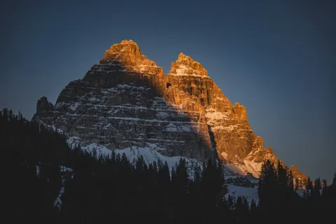 Tapeta Pasmo Górskie 4K · mountains · 3840×2560