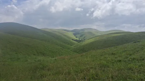 Fond d'écran Collines vertes 4K · nature · 3840×2161