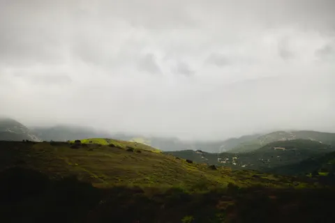 Green Hills 4K Wallpaper · nature · 3840×2560