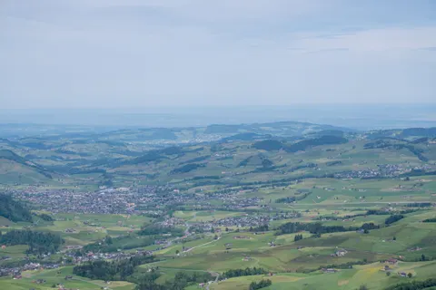 Green Hills 4K Wallpaper · nature · 3840×2560