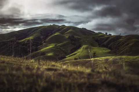 Green Hills 4K Wallpaper · nature · 3840×2560