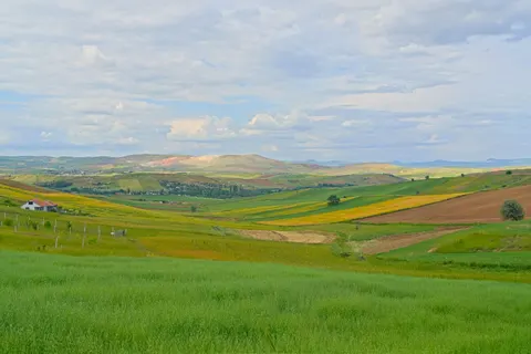 Grüne Hügel 4K Hintergrundbild · nature · 3840×2560