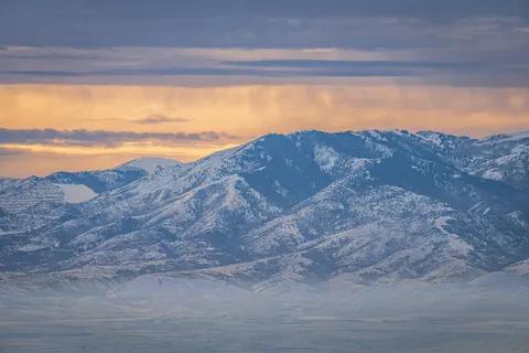 Fondo de pantalla Cordillera 4K · mountains · 3840×2560