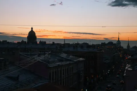 والپیپر منظره پشت‌بام با کیفیت 4K · city · 3840×2560