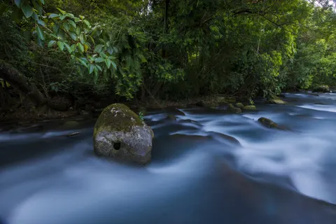 瀑布 4K壁纸 · nature · 3840×2560