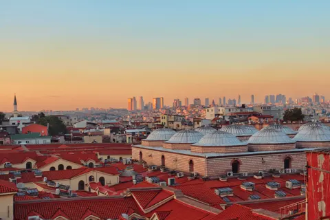 والپیپر منظره پشت‌بام با کیفیت 4K · city · 3840×2560