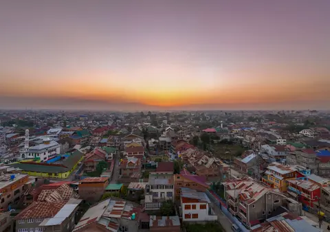 Rooftop View 4K Wallpaper · city · 3840×2703