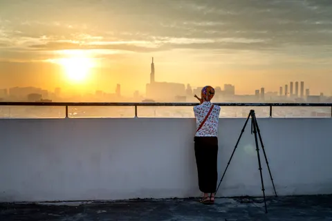 والپیپر منظره پشت‌بام با کیفیت 4K · city · 3840×2562