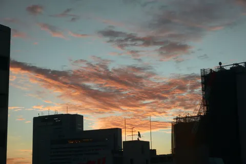 والپیپر منظره پشت‌بام با کیفیت 4K · city · 3840×2560
