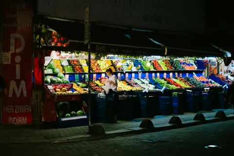Hình nền Chợ Đêm 4K · city · 3840×2560