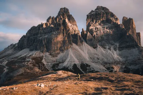 多洛米蒂山 4K壁纸 · mountains · 3840×2561