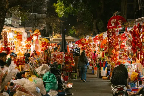 Hình nền Chợ Đêm 4K · city · 3840×2560