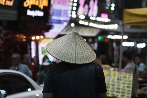 Hình nền Chợ Đêm 4K · city · 3840×2560