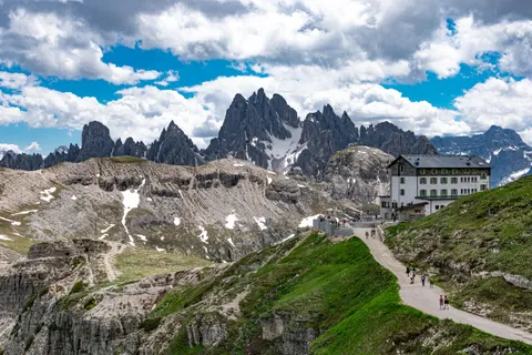 والپیپر دولومیت‌ها با کیفیت 4K · mountains · 3840×2560
