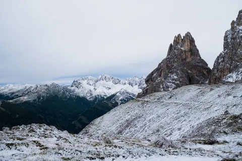 Papel de parede Dolomitas 4K · mountains · 3840×2560