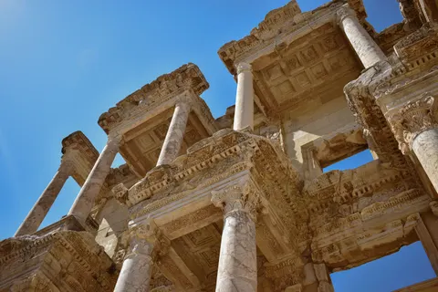 خلفية آثار رومانية بدقة 4K · architecture · 3840×2560