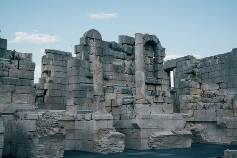 Fondo de pantalla Ruinas Romanas 4K · architecture · 3840×2561