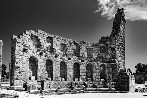 罗马遗迹 4K壁纸 · architecture · 3840×2560