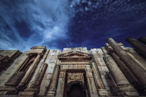 خلفية آثار رومانية بدقة 4K · architecture · 3840×2560