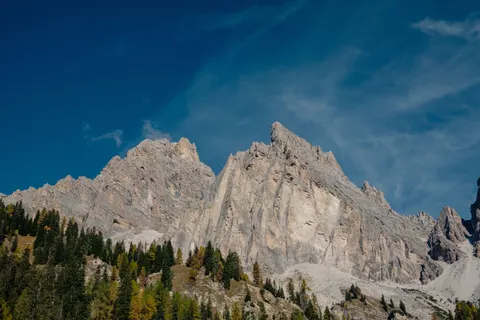 Papel de parede Dolomitas 4K · mountains · 3840×2560