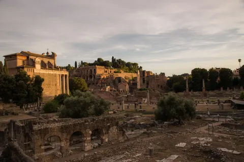 Roma Harabeleri 4K Duvar Kağıdı · architecture · 3840×2560
