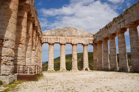 Yunan Tapınağı 4K Duvar Kağıdı · architecture · 3840×2560