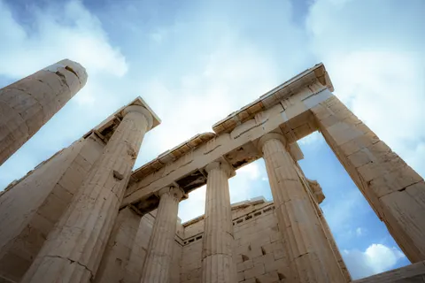 Greek Temple 4K Wallpaper · architecture · 3840×2560