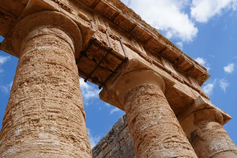 Yunan Tapınağı 4K Duvar Kağıdı · architecture · 3840×2560