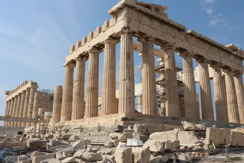 Greek Temple 4K Wallpaper · architecture · 3840×2560