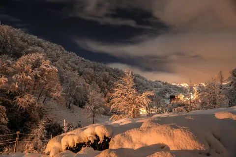خلفية ثلج الشتاء بدقة 4K · nature · 3840×2560