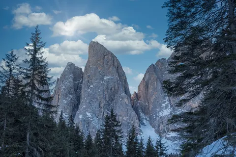 Papel de parede Dolomitas 4K · mountains · 3840×2563