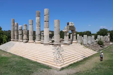Yunan Tapınağı 4K Duvar Kağıdı · architecture · 3840×2560