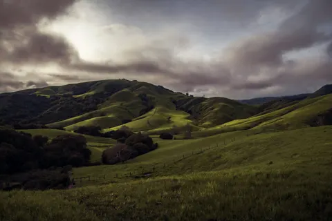Green Hills 4K Wallpaper · nature · 3840×2560