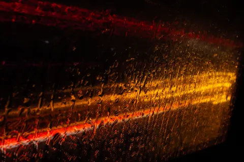 Rain Drops 4K Wallpaper · nature · 3840×2560