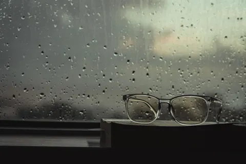 Fond d'écran Gouttes de pluie 4K · nature · 3840×2560