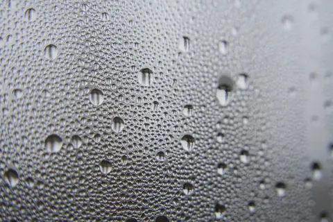 Fond d'écran Gouttes de pluie 4K · nature · 3840×2560